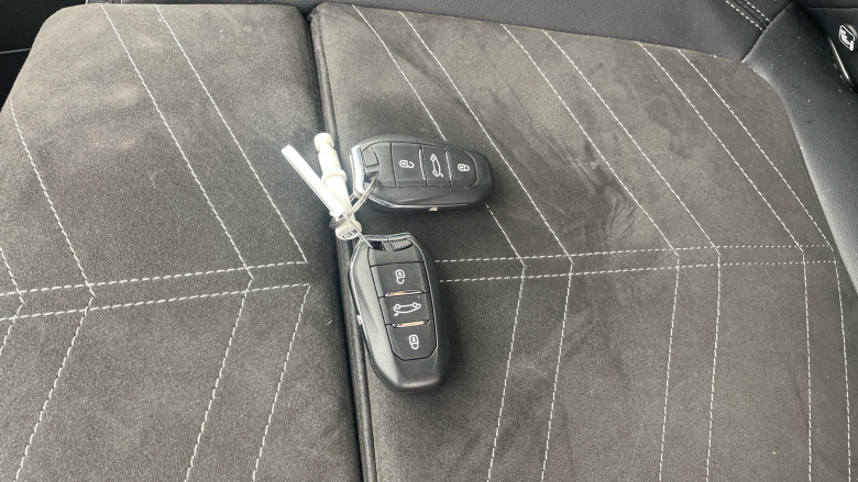 Vauxhall Grandland 1.2 Turbo Ultimate 5dr Petrol Hatchback